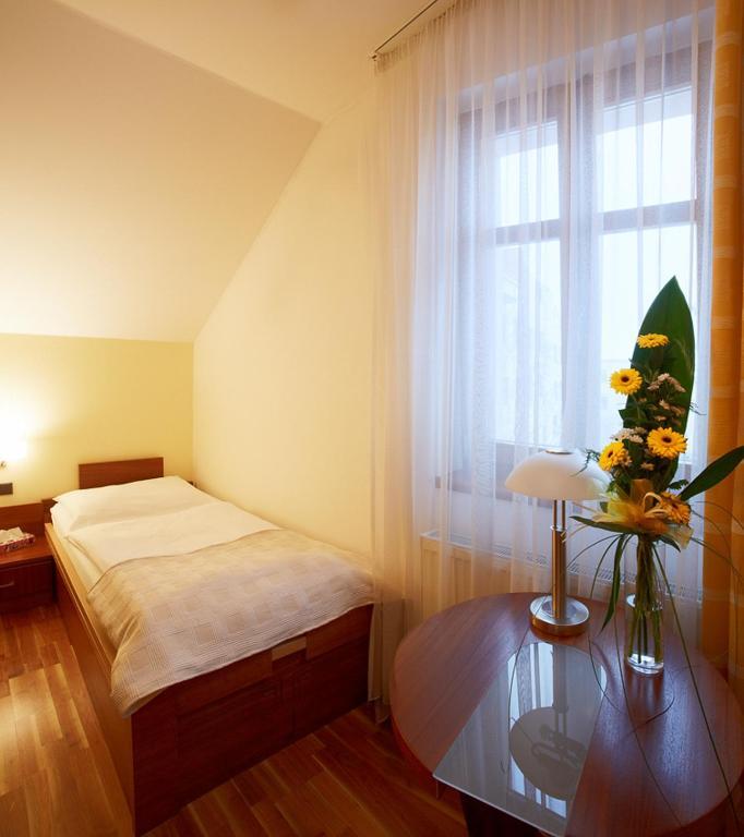 Hotel Penzion Na Hrade ออลอโมตซ์ ห้อง รูปภาพ
