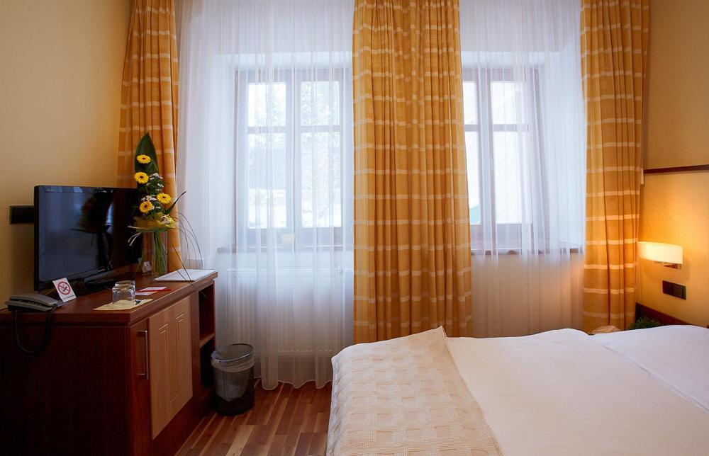 Hotel Penzion Na Hrade ออลอโมตซ์ ห้อง รูปภาพ